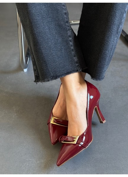 Bordo rugan stiletto