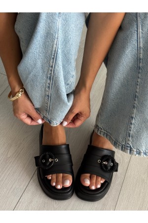 Siyah platform taban terlik