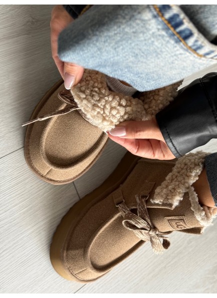 Vizon bağcıklı peluş bot