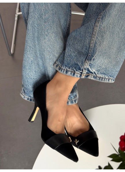 Siyah süet stiletto