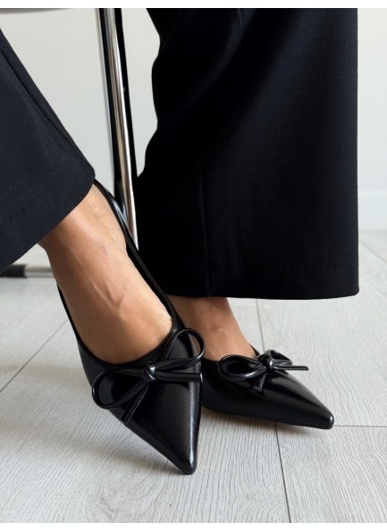 Siyah rugan fiyonklu stiletto 