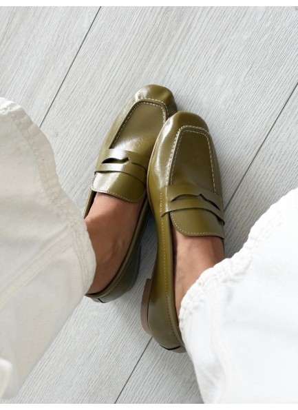 Yağ yeşili ince taban loafer ayakkabı 