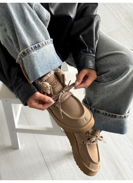 Vizon bağcıklı peluş bot