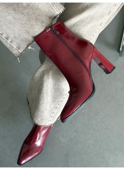 Bordo rugan topuklu bot