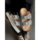 Beyaz boncuklu platform terlik