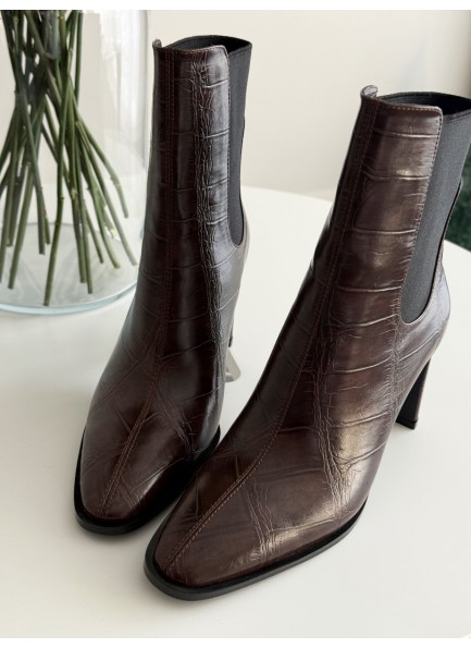 Acı kahve krokodil baskılı bot