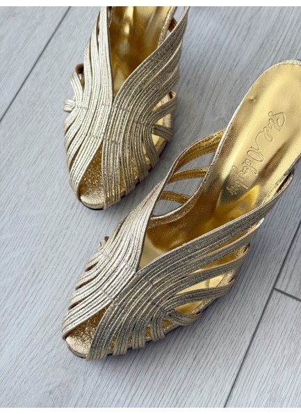 Gold kafes model topuklu ayakkabı 