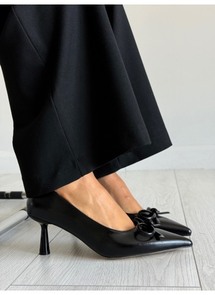 Siyah rugan fiyonklu stiletto 
