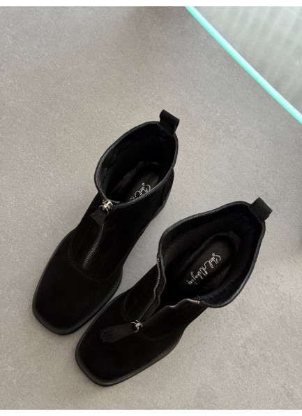 Siyah önden fermuarlı deri bot