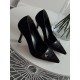 Siyah süet stiletto
