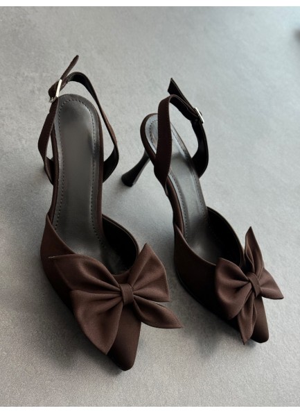 Acı kahve fiyonklu topuklu ayakkabı 