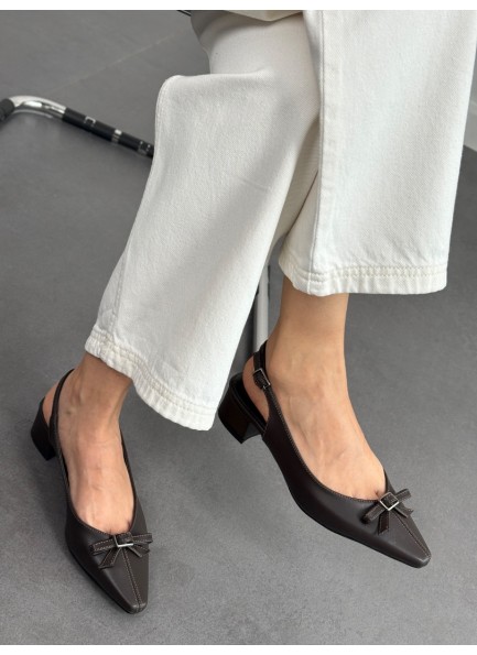 Acı kahve fiyonklu topuk ayakkabı 