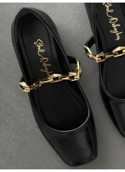 SC0062 Siyah küt kalıp gold aksesuarlı babet