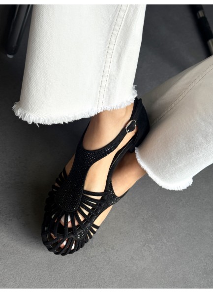 Siyah kafes model ayakkabı 