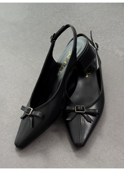 Siyah fiyonk detaylı topuklu ayakkabı 