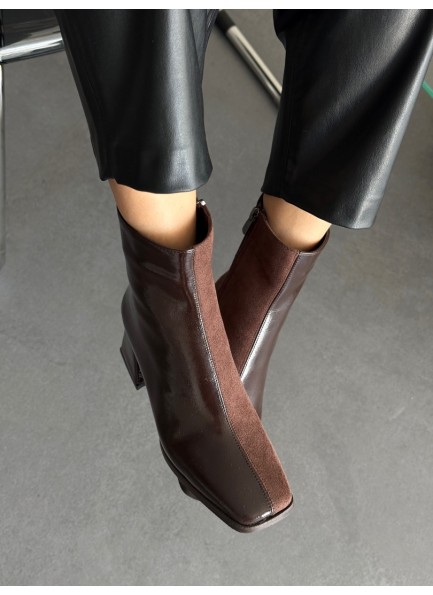 Acı kahve çift yüzlü bot 