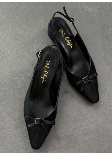 Siyah fiyonk detaylı topuklu ayakkabı 