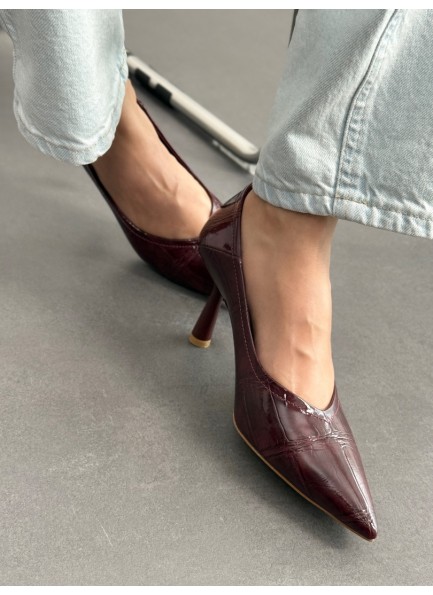 Siyah rugan stiletto