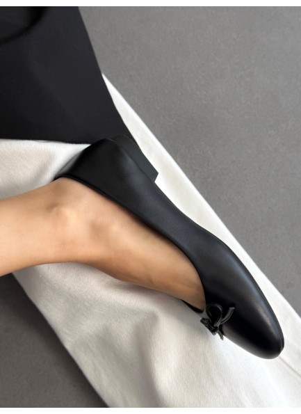 SC0059 Siyah hakiki deri babet