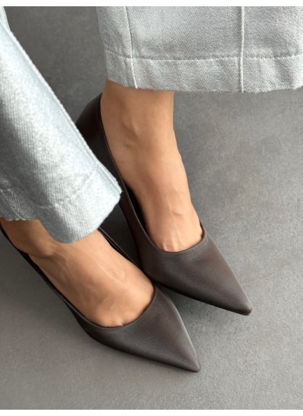 Acı kahve mat saten stiletto