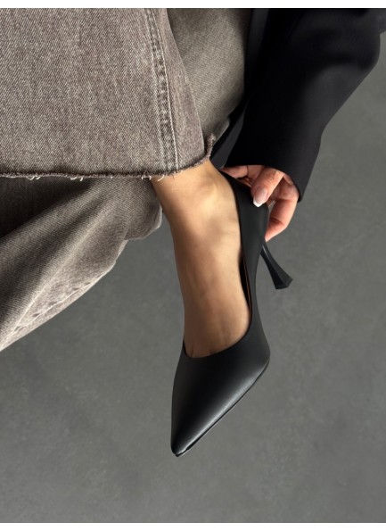 Siyah hakiki deri stiletto