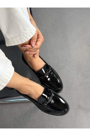 Siyah rugan tokalı loafer 