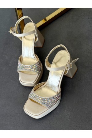 Gold platform taşlı ayakkabı