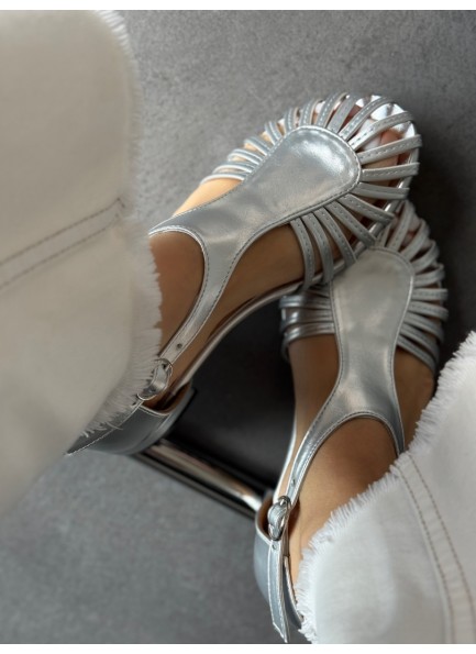 Gümüş kafes model ayakkabı 