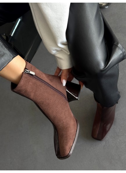 Acı kahve çift yüzlü bot 