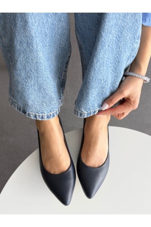 Lacivert hafif topuklu ayakkabı 