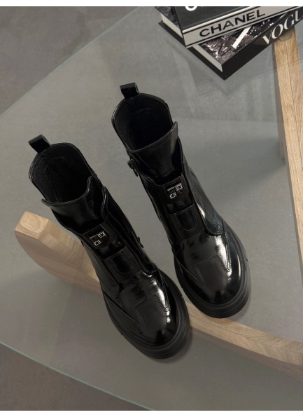 Siyah rugan hakiki deri bot