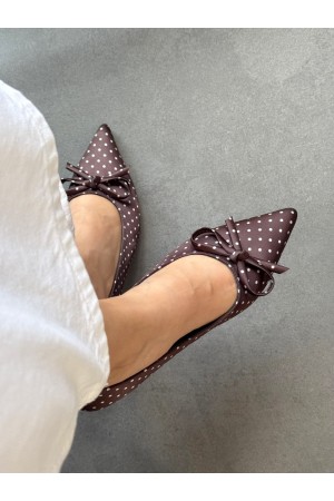 Puantiyeli acı kahve Stiletto