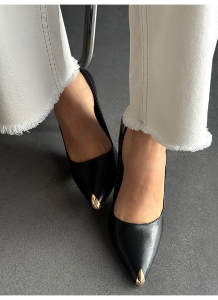 Siyah gold topuklu stiletto