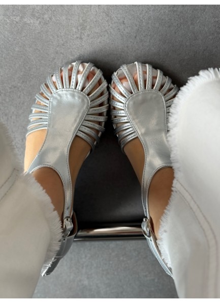 Gümüş kafes model ayakkabı 