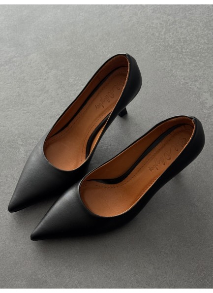 Siyah hakiki deri stiletto