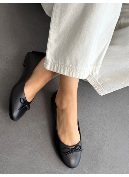 SC0059 Siyah hakiki deri babet