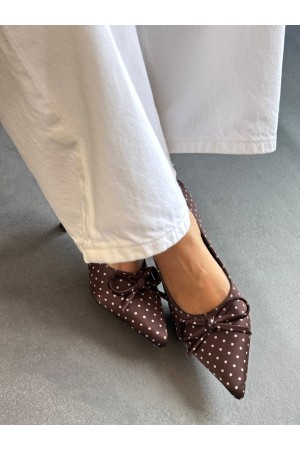 Puantiyeli acı kahve Stiletto