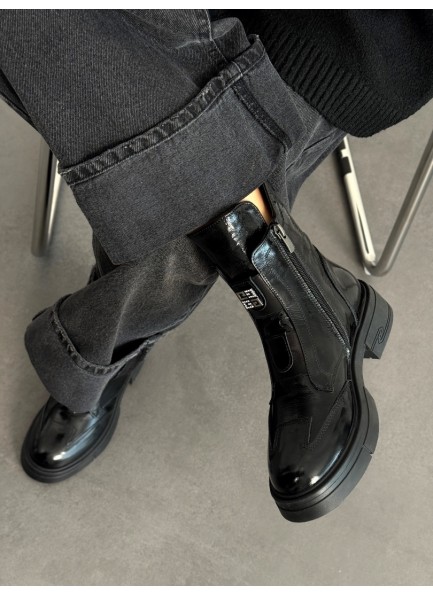 Siyah rugan hakiki deri bot