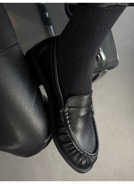 Siyah büzgülü mat deri loafer 