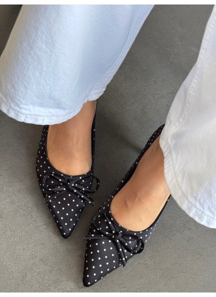 Puantiyeli siyah Stiletto